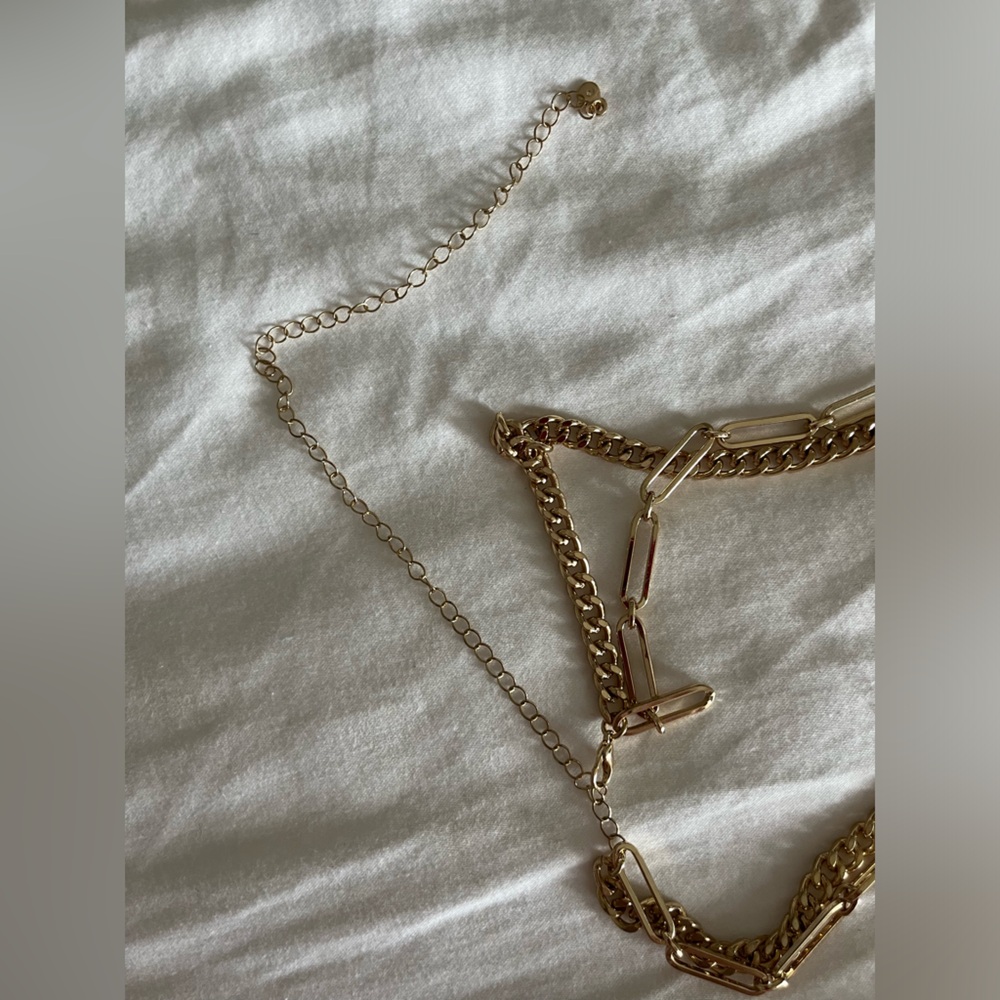 Fashion Nova- Gold Belly Chain - Picture 3 of 3